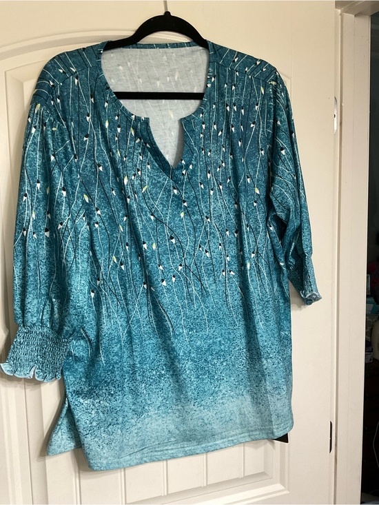 Rapbin Tops - NWT Teal Patterned Women's Split-Neck Blouse Size XXL
